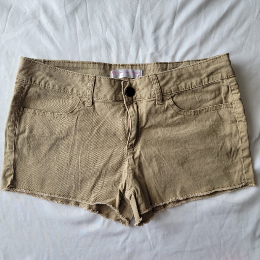 No Boundaries Kahki Short Shorts Cut Off